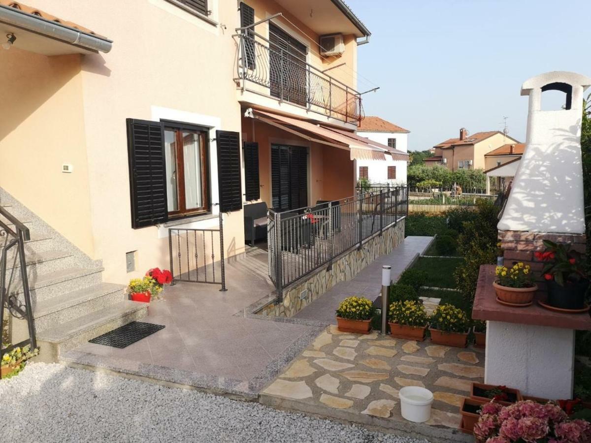 Apartment Stela Porec Ngoại thất bức ảnh