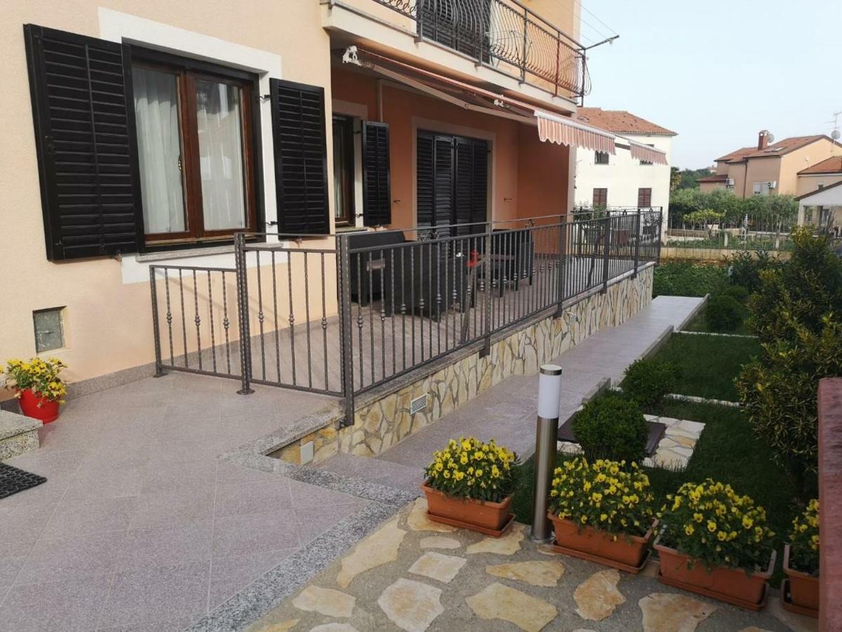 Apartment Stela Porec Ngoại thất bức ảnh